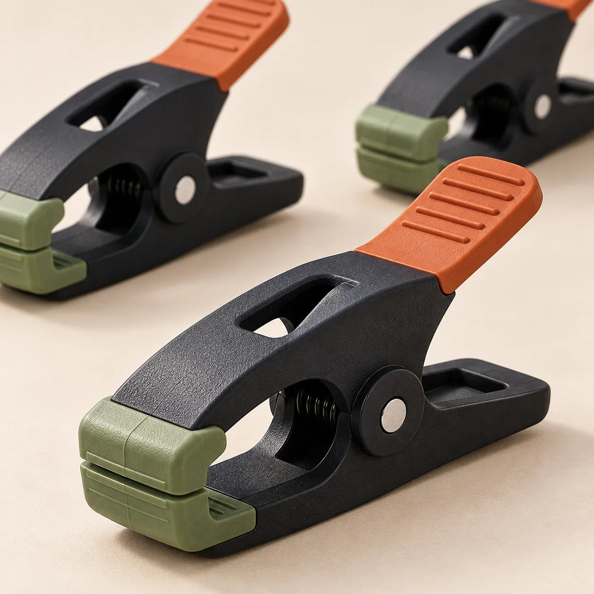 Outdoor Furniture Cover Clip Set — material detail